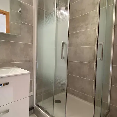 Apartment T2, 4 Pers, Bord De Plage, Parking Prive, Lave-linge - Fr-1-81-274