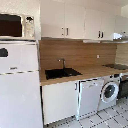 Apartment T2, 4 Pers, Bord De Plage, Parking Prive, Lave-linge - Fr-1-81-274 *